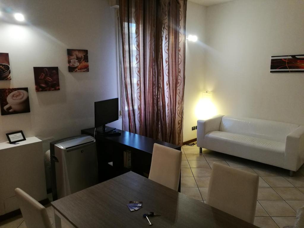 Residenza Ugo Bassi room 4
